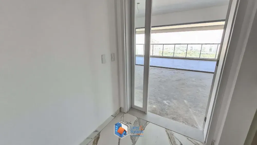 Apartamento, 3 quartos, 155 m² - Foto 1