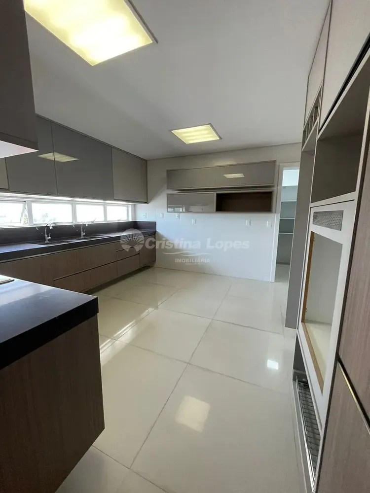 Apartamento, 4 quartos, 215 m² - Foto 4