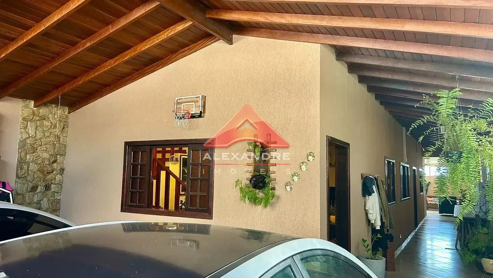 Casa, 3 quartos, 224 m² - Foto 3