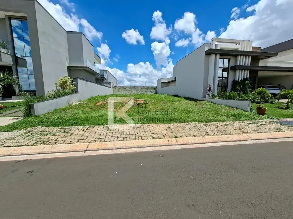 Terreno, 337 m² - Foto 1
