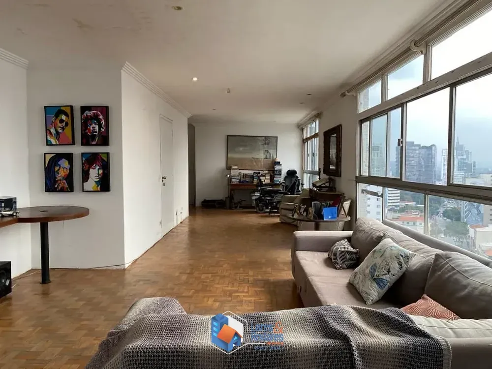 Cobertura, 3 quartos, 219 m² - Foto 1