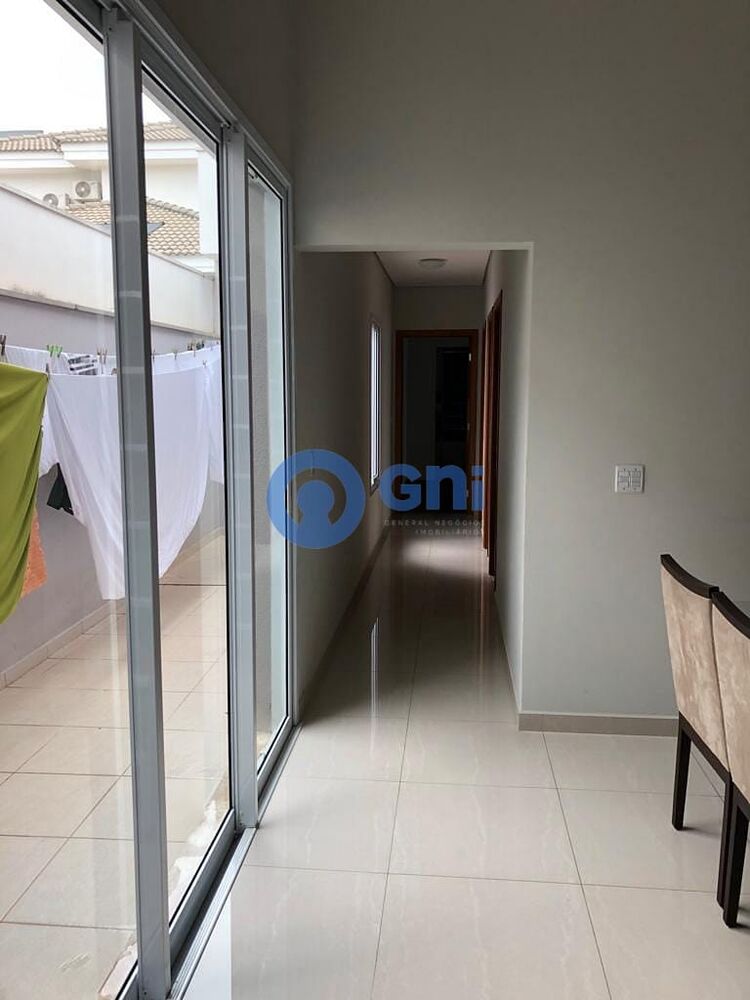 Casa à venda com 3 quartos, 145m² - Foto 4
