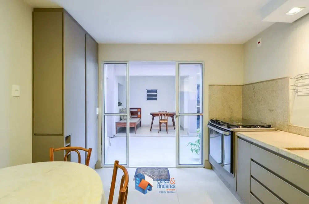 Casa, 3 quartos, 200 m² - Foto 2