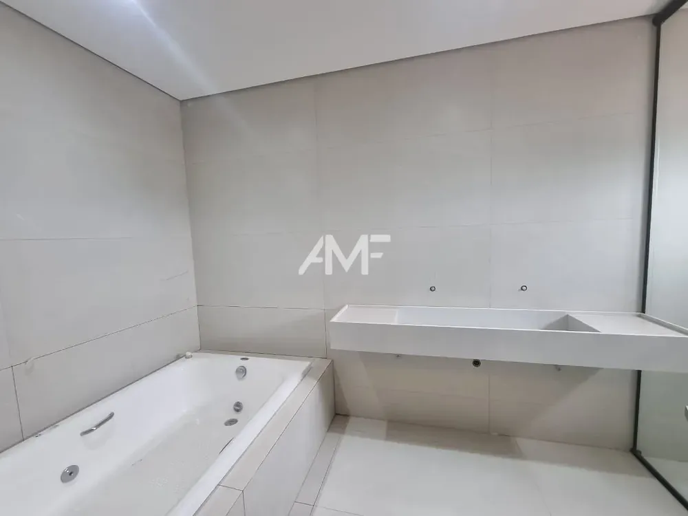 Sobrado, 4 quartos, 500 m² - Foto 1