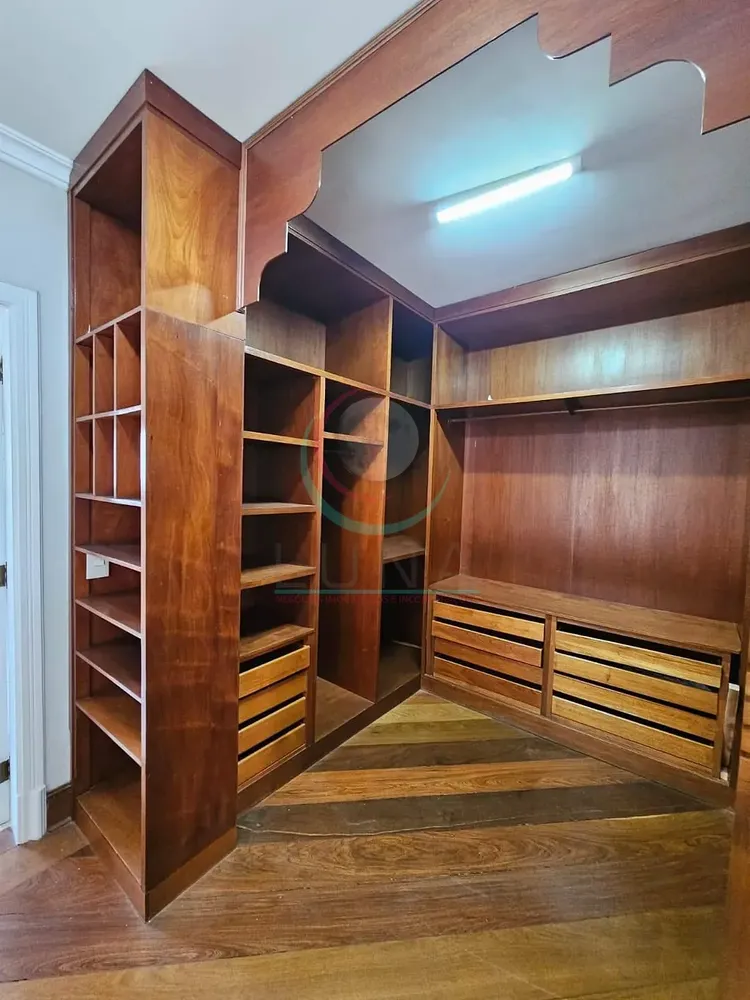 Casa, 4 quartos, 665 m² - Foto 1
