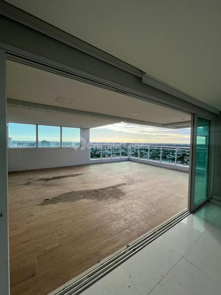 Cobertura à venda com 4 quartos, 346m² - Foto 1