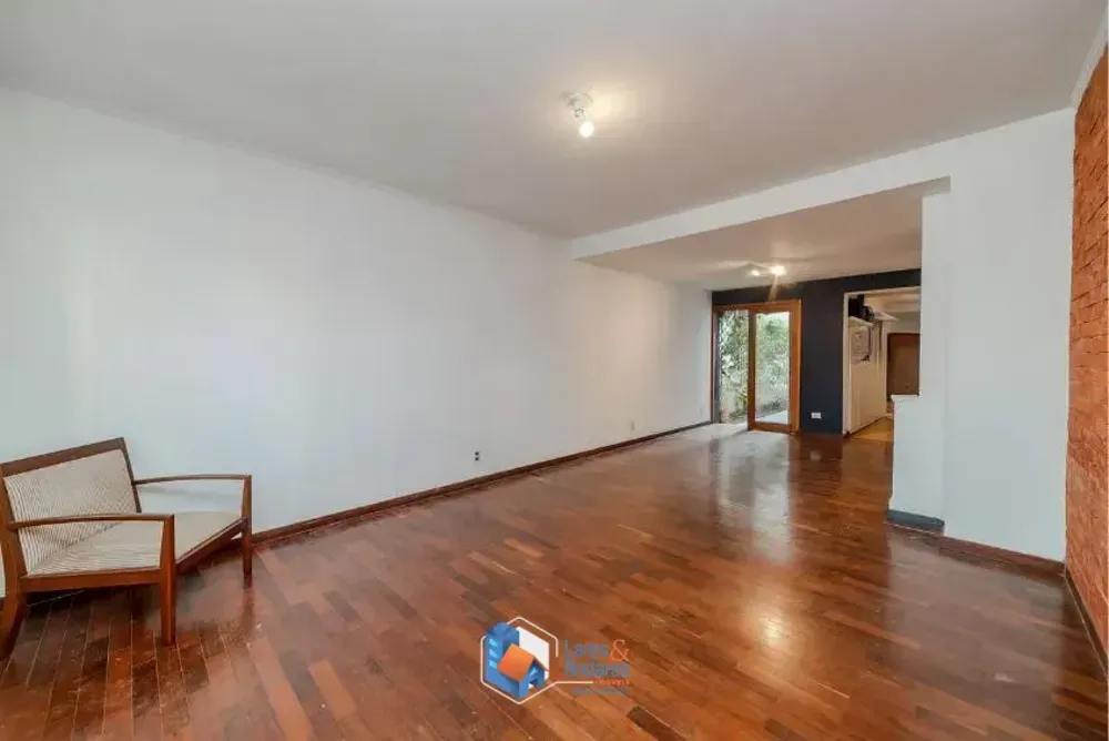 Casa, 4 quartos, 231 m² - Foto 2