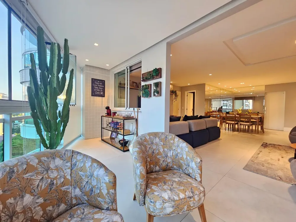 Apartamento, 3 quartos, 160 m² - Foto 3