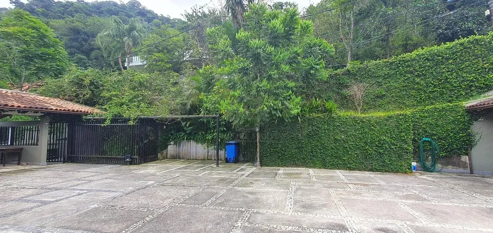 Casa, 11 quartos, 1835 m² - Foto 1