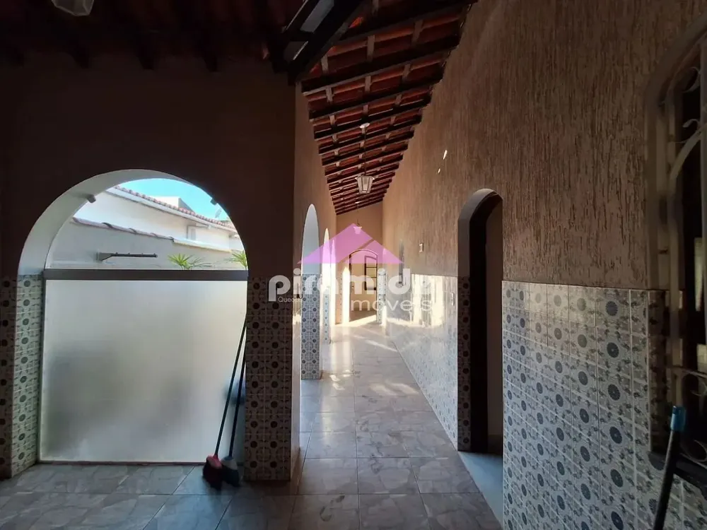 Casa, 3 quartos, 200 m² - Foto 2