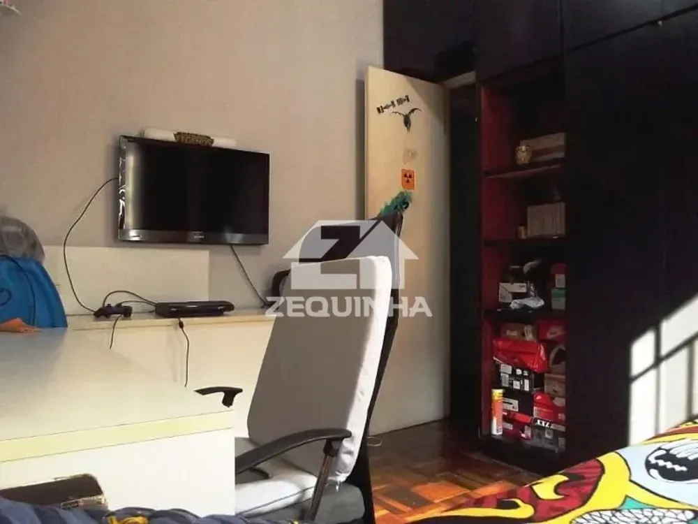 Casa, 4 quartos, 250 m² - Foto 1