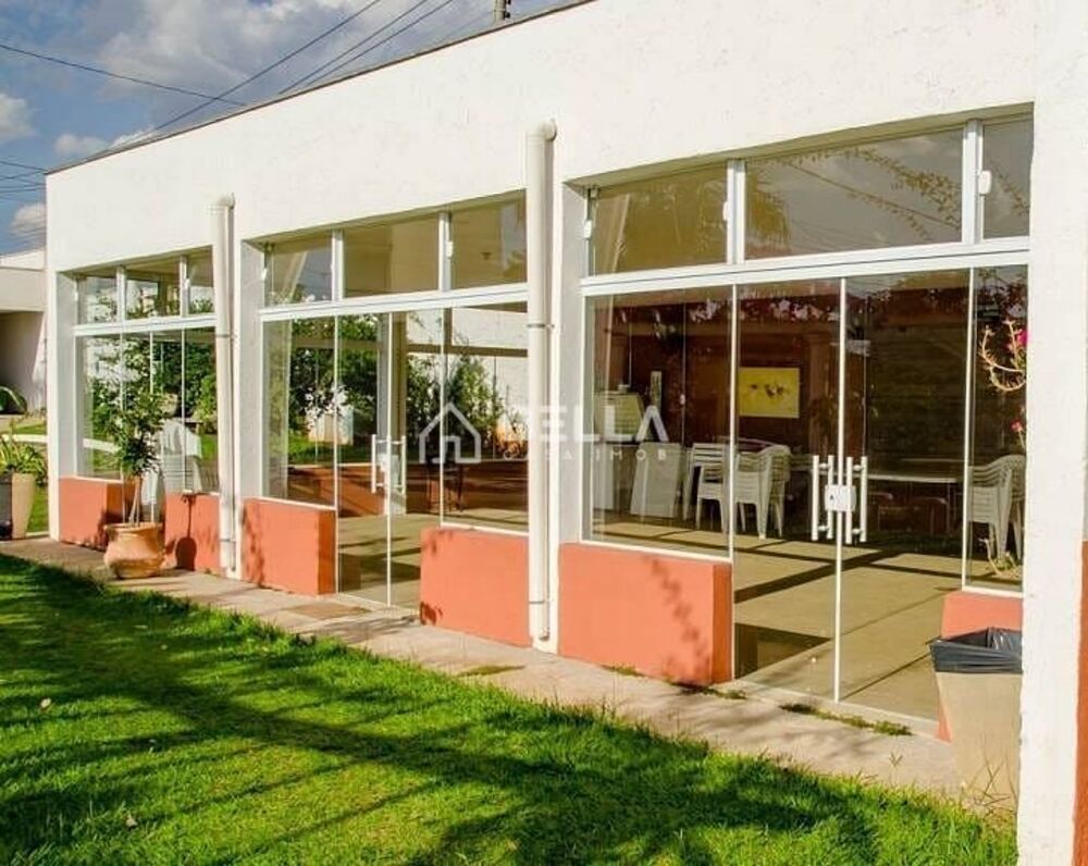 Casa à venda com 3 quartos, 310m² - Foto 7
