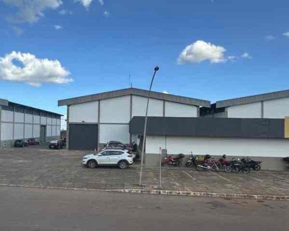Depósito-Galpão-Armazém para alugar, 800m² - Foto 1