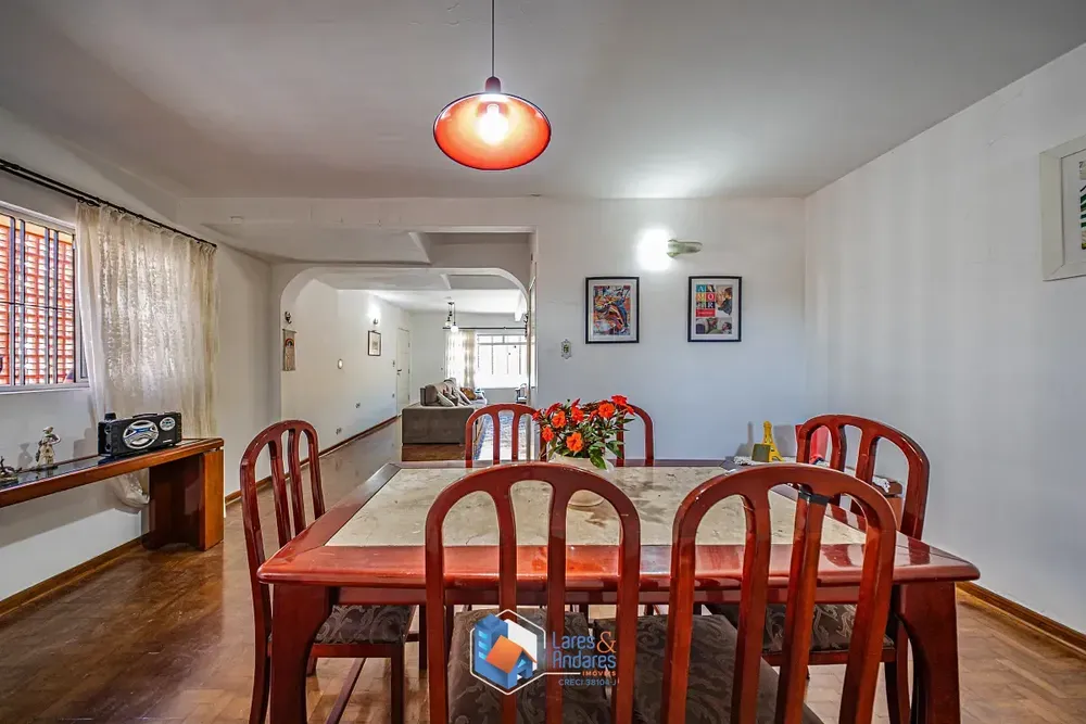 Casa, 6 quartos, 256 m² - Foto 2