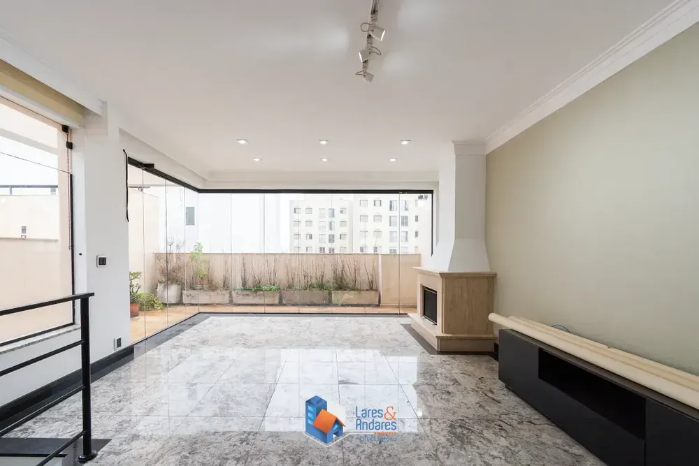 Cobertura, 3 quartos, 184 m² - Foto 2