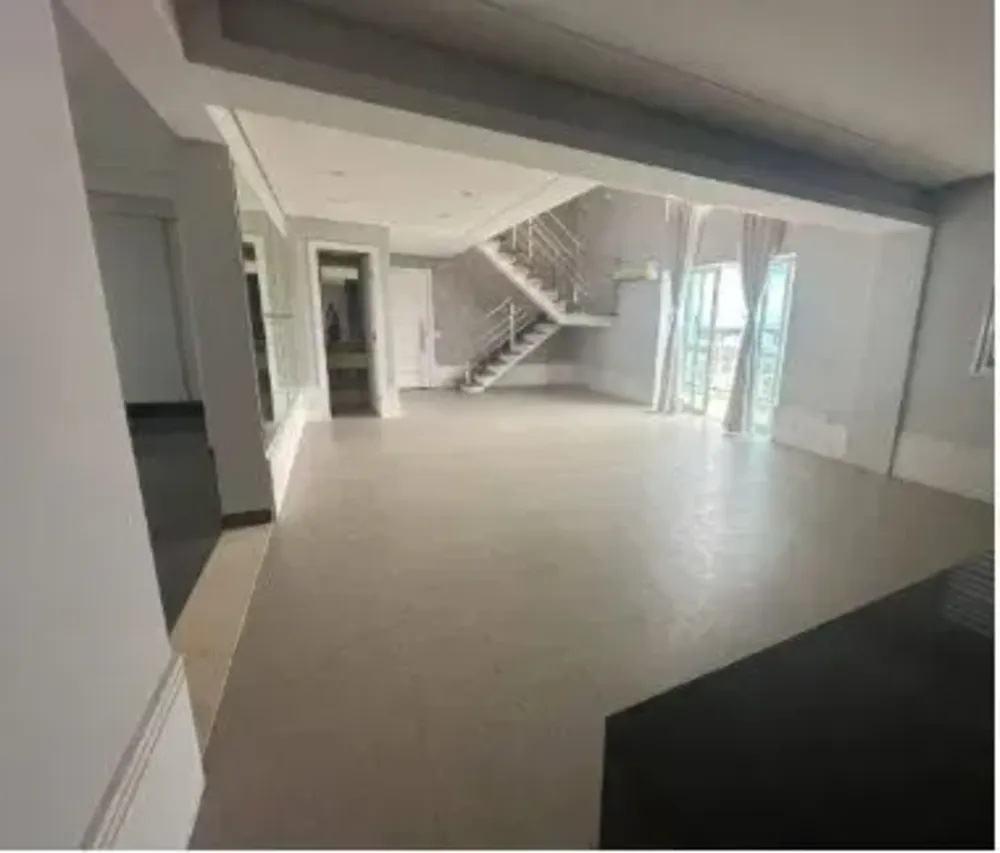Cobertura, 3 quartos, 294 m² - Foto 4