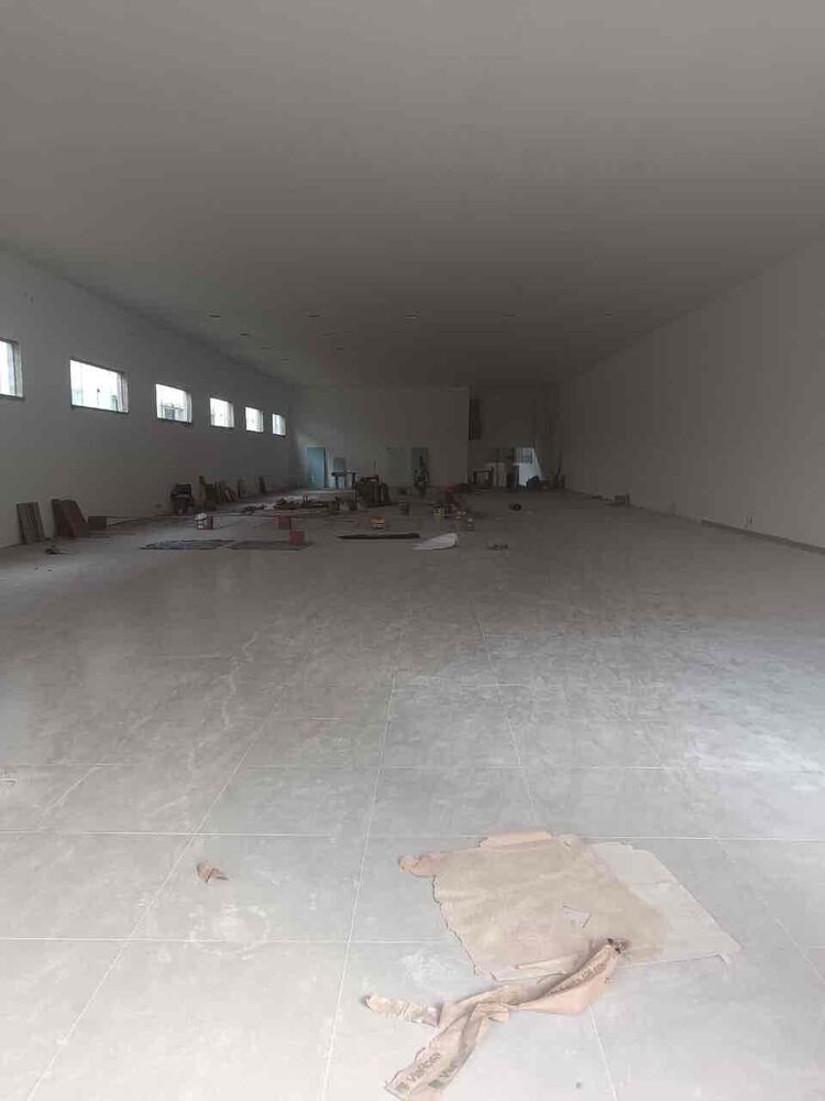 Loja-Salão para alugar, 1000m² - Foto 1