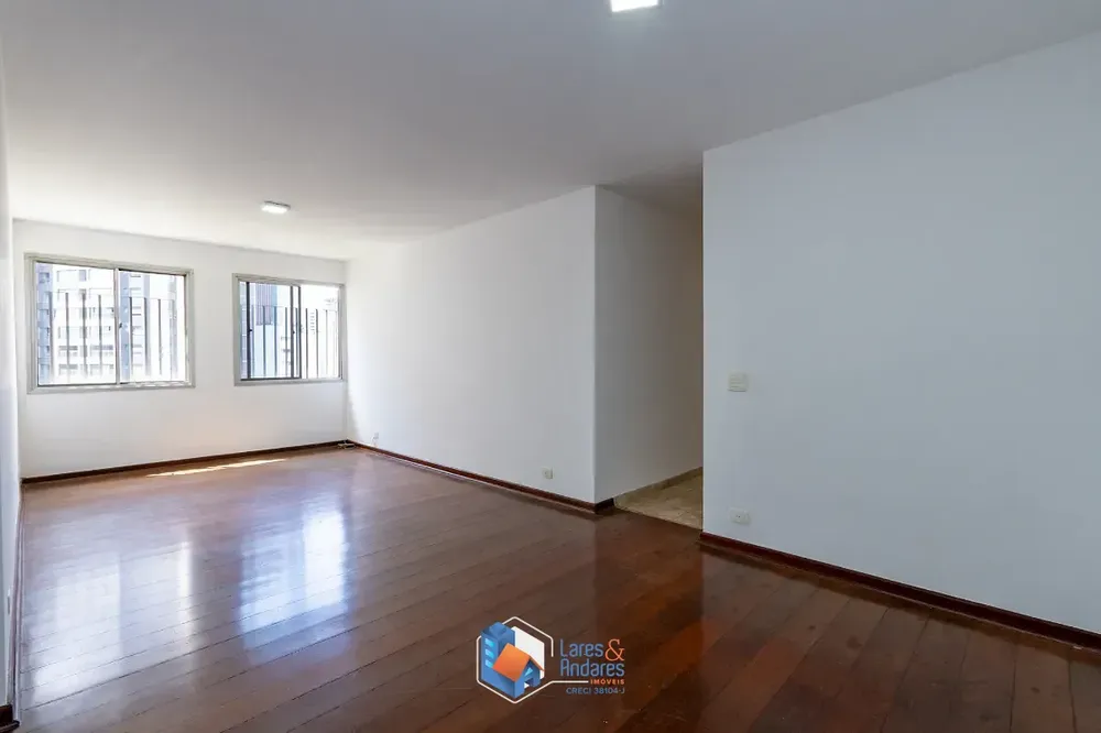 Apartamento, 3 quartos, 136 m² - Foto 2