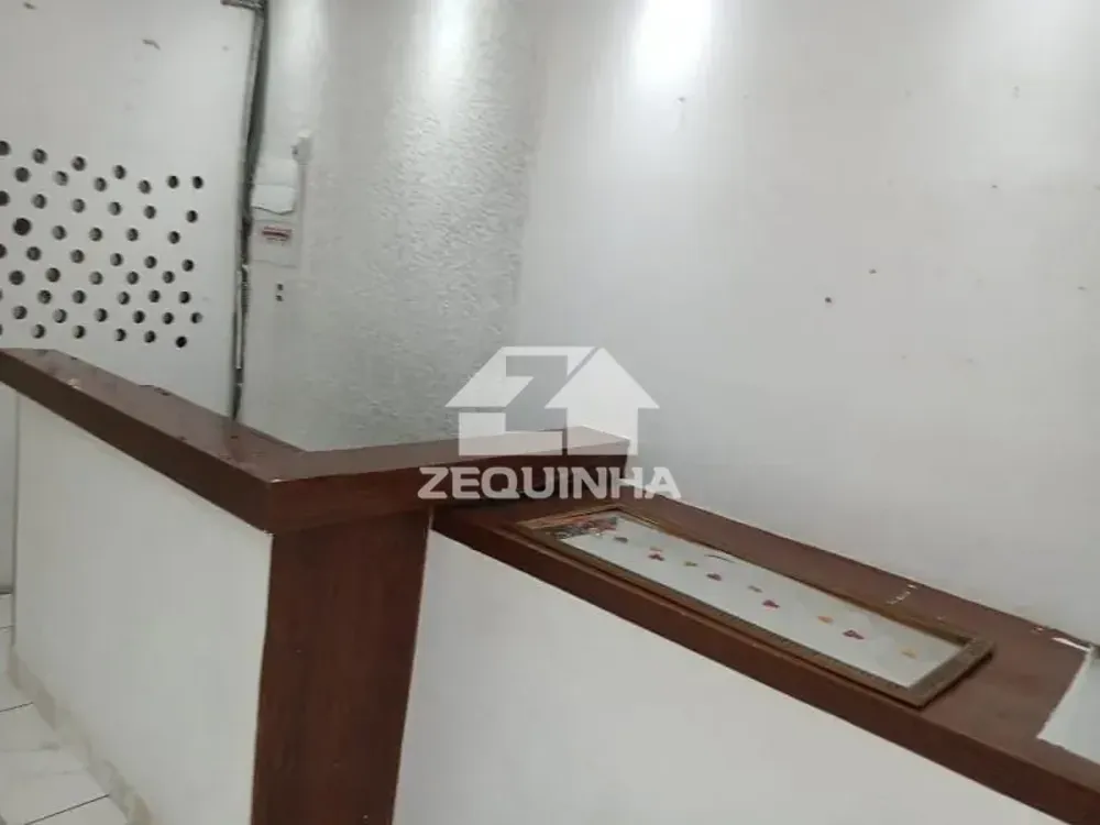 Loja-Salão, 300 m² - Foto 1