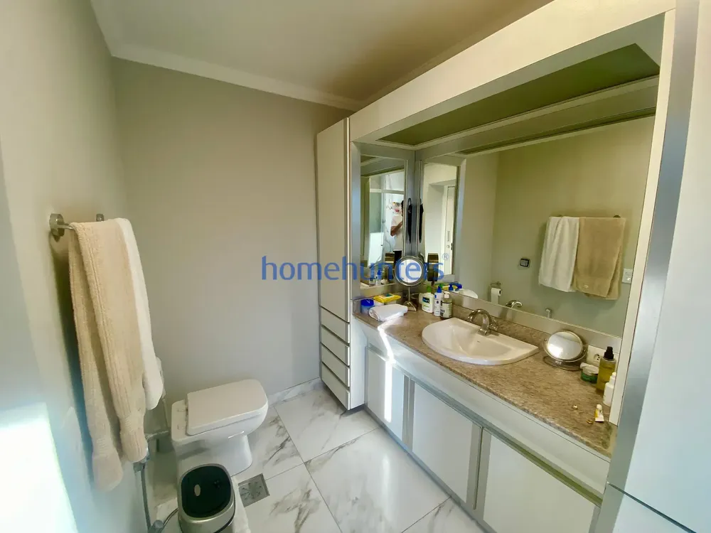 Apartamento, 3 quartos, 256 m² - Foto 1