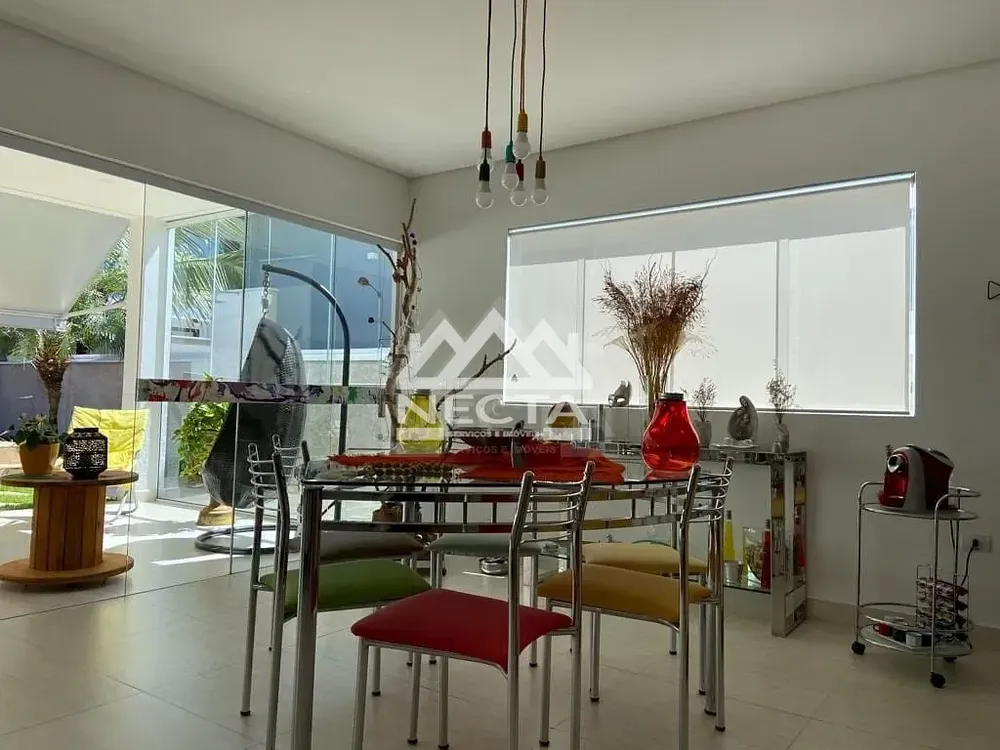 Casa, 4 quartos, 353 m² - Foto 3