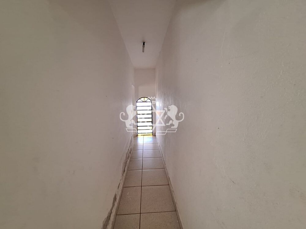 Casa à venda com 2 quartos, 99m² - Foto 4