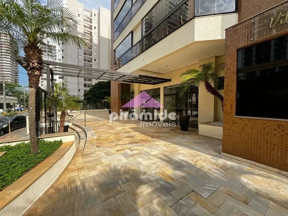 Apartamento, 4 quartos, 300 m² - Foto 1