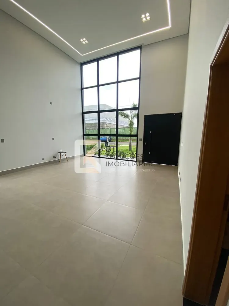 Sobrado, 3 quartos, 355 m² - Foto 1