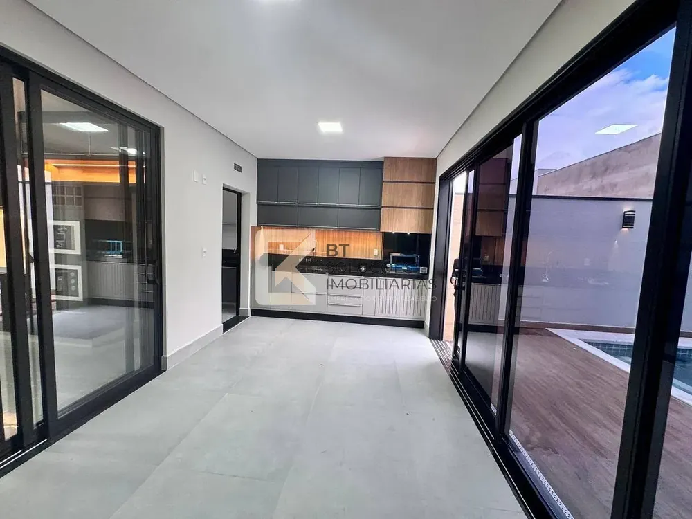 Casa, 3 quartos, 194 m² - Foto 1