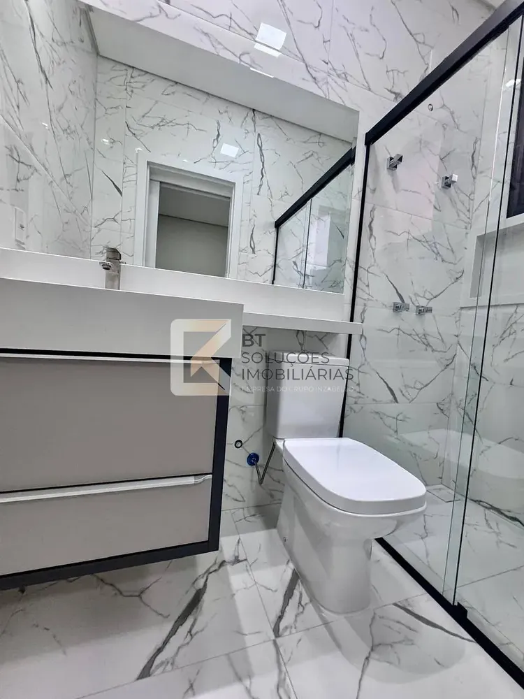 Casa, 3 quartos, 194 m² - Foto 4