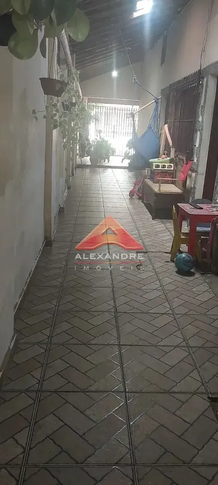 Casa, 4 quartos, 169 m² - Foto 3