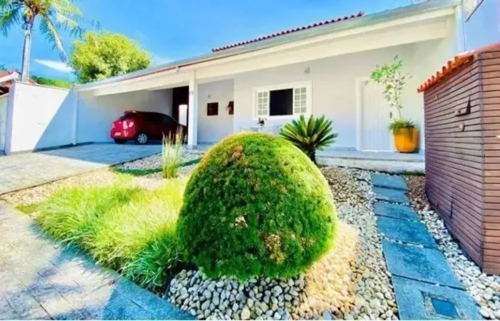Casa, 4 quartos, 300 m² - Foto 1