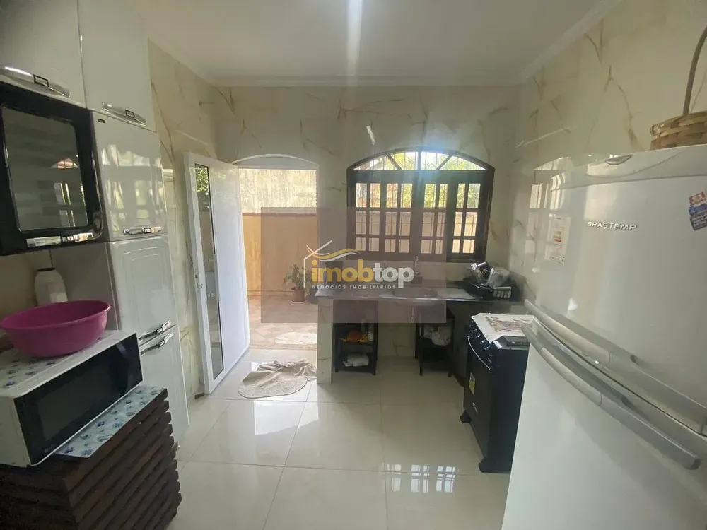 Casa, 3 quartos, 160 m² - Foto 2