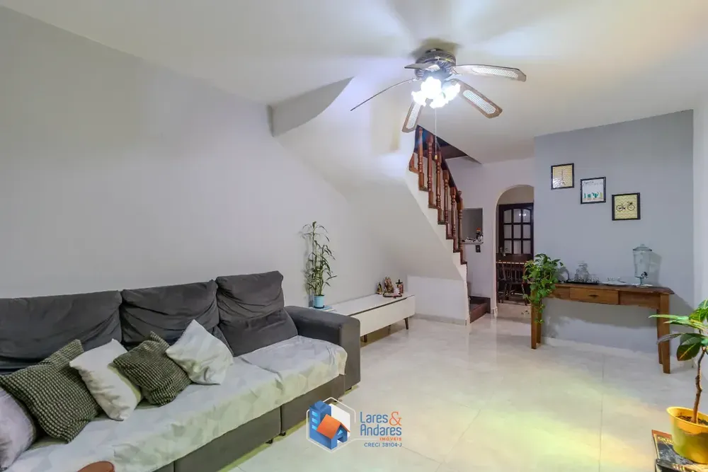 Sobrado, 3 quartos, 180 m² - Foto 1