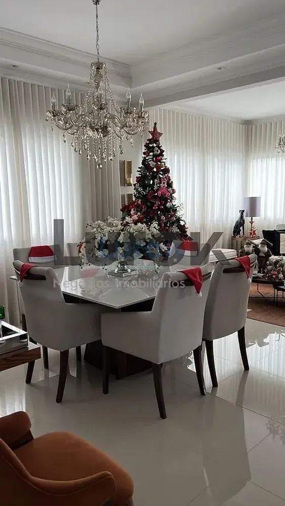 Casa, 3 quartos, 330 m² - Foto 3