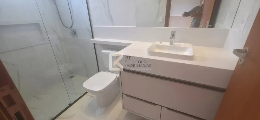 Casa, 3 quartos, 192 m² - Foto 2