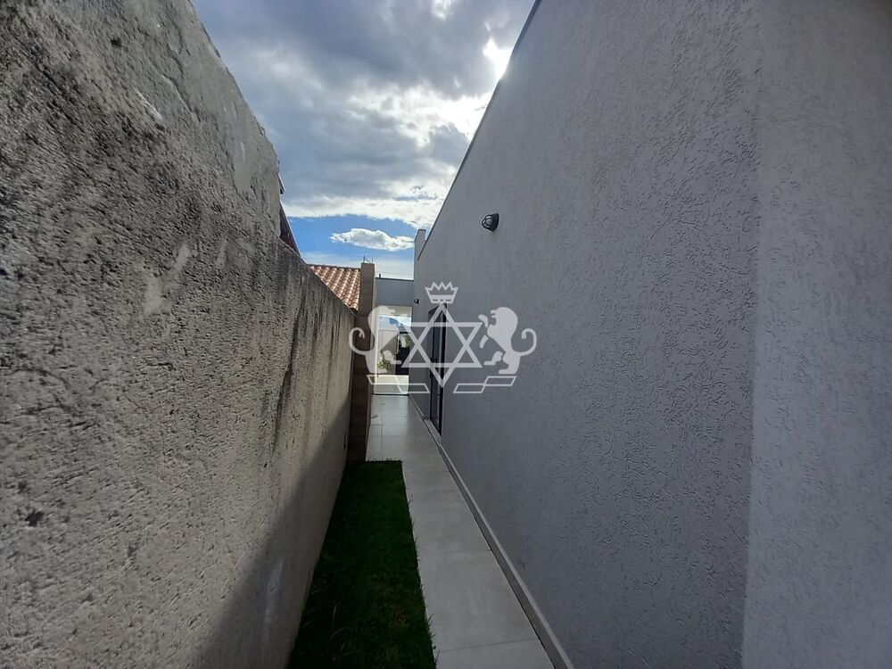 Casa à venda com 4 quartos, 180m² - Foto 7