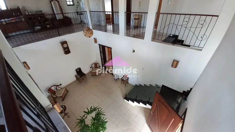 Casa, 5 quartos, 230 m² - Foto 4