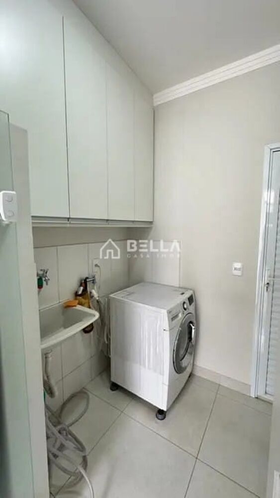 Casa à venda com 3 quartos, 142m² - Foto 6
