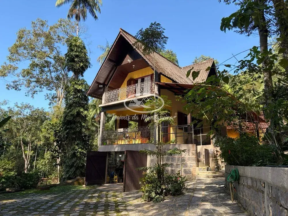 Casa, 2 quartos, 212 m² - Foto 1