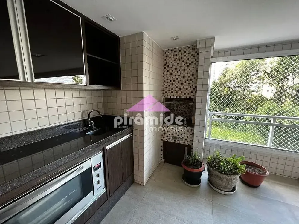 Apartamento, 3 quartos, 182 m² - Foto 2