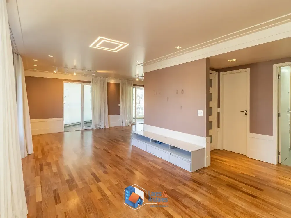 Apartamento, 4 quartos, 182 m² - Foto 2