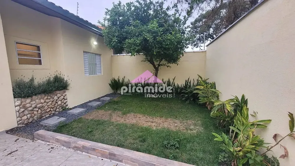 Casa, 3 quartos, 130 m² - Foto 2