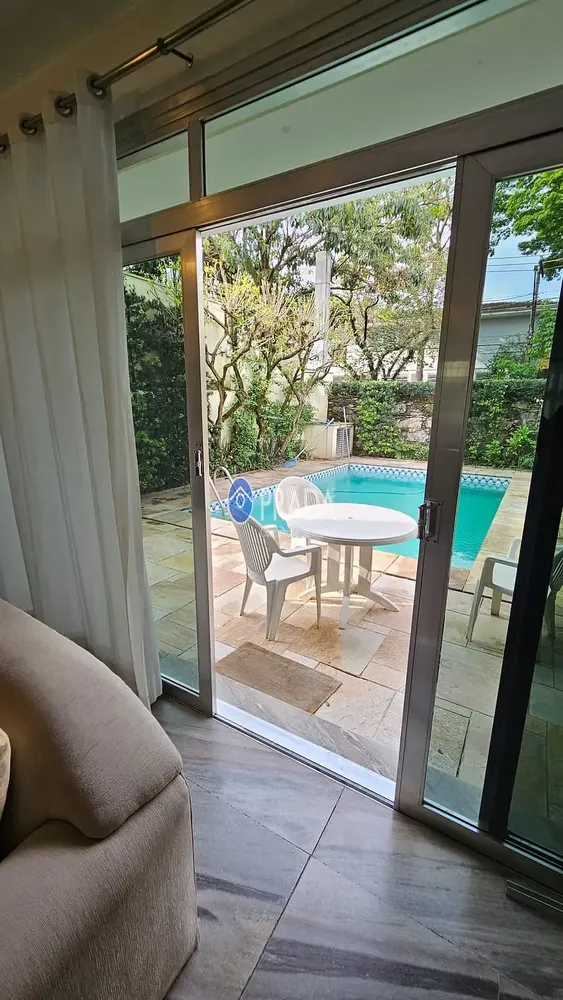 Casa, 4 quartos, 390 m² - Foto 1