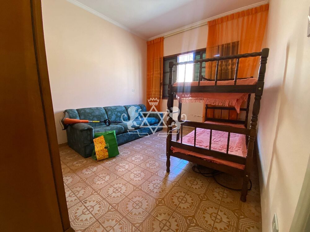 Casa à venda com 3 quartos, 175m² - Foto 4
