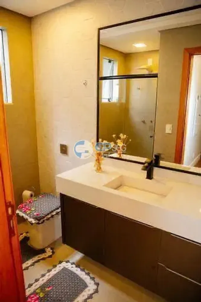 Casa, 5 quartos, 380 m² - Foto 1
