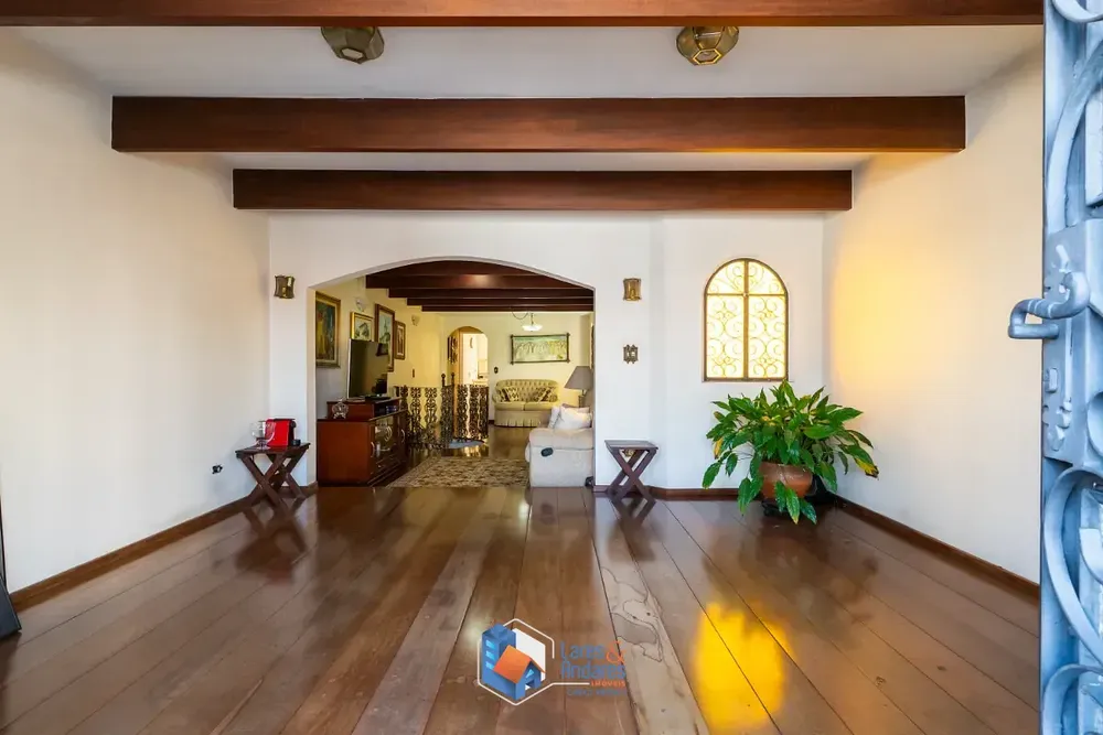 Casa, 3 quartos, 180 m² - Foto 1