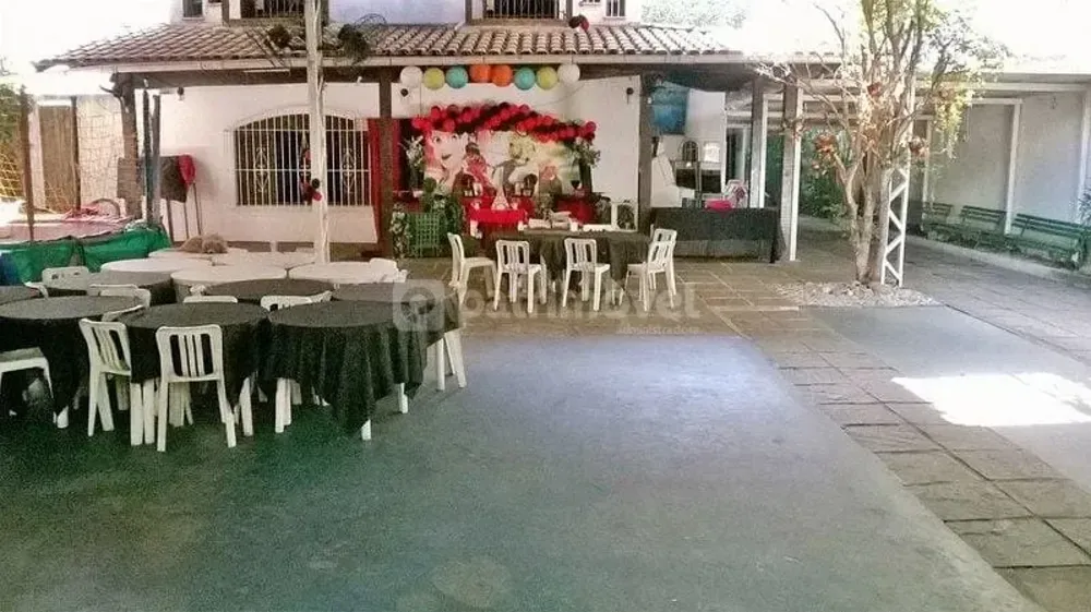 Casa, 4 quartos, 360 m² - Foto 2