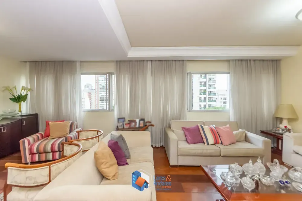 Apartamento, 3 quartos, 167 m² - Foto 2