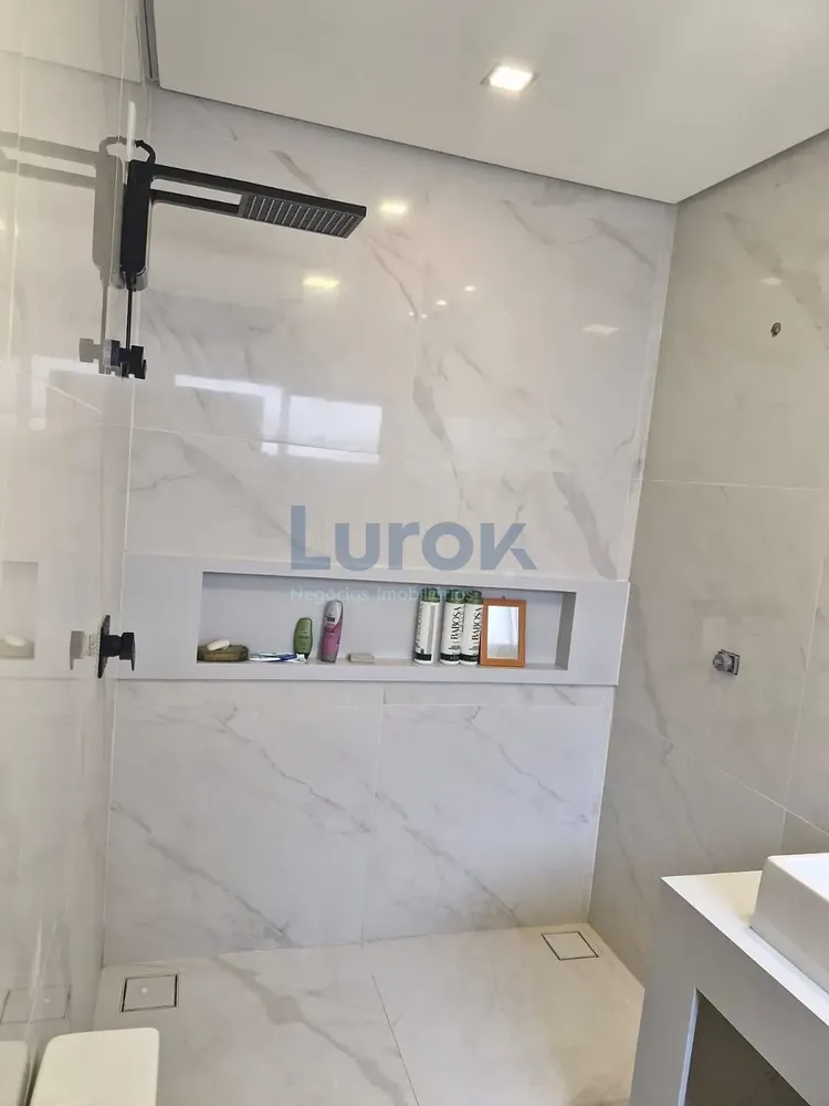 Casa, 3 quartos, 280 m² - Foto 3